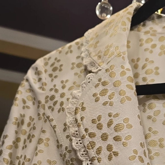 Alex Marie Gold and White Lace Blazer Floral Elegance - Picture 3 of 13